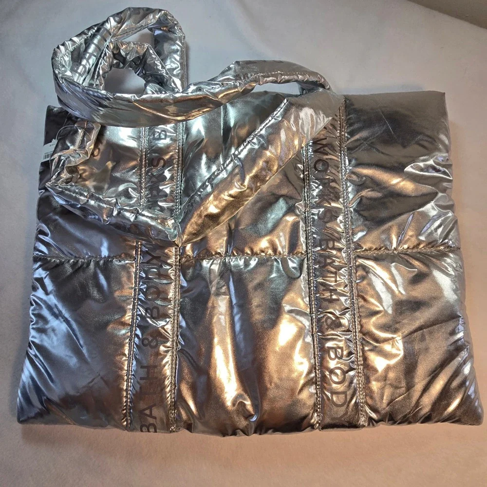 New Bath & Body Works Silver  Puffer Tote Bag 2024 Puffy Metallic Christmas Gift